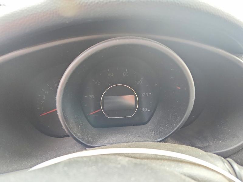 Photo 9 from auction – 2016 KIA SOUL with VIN KNDJP3A54G7309385
