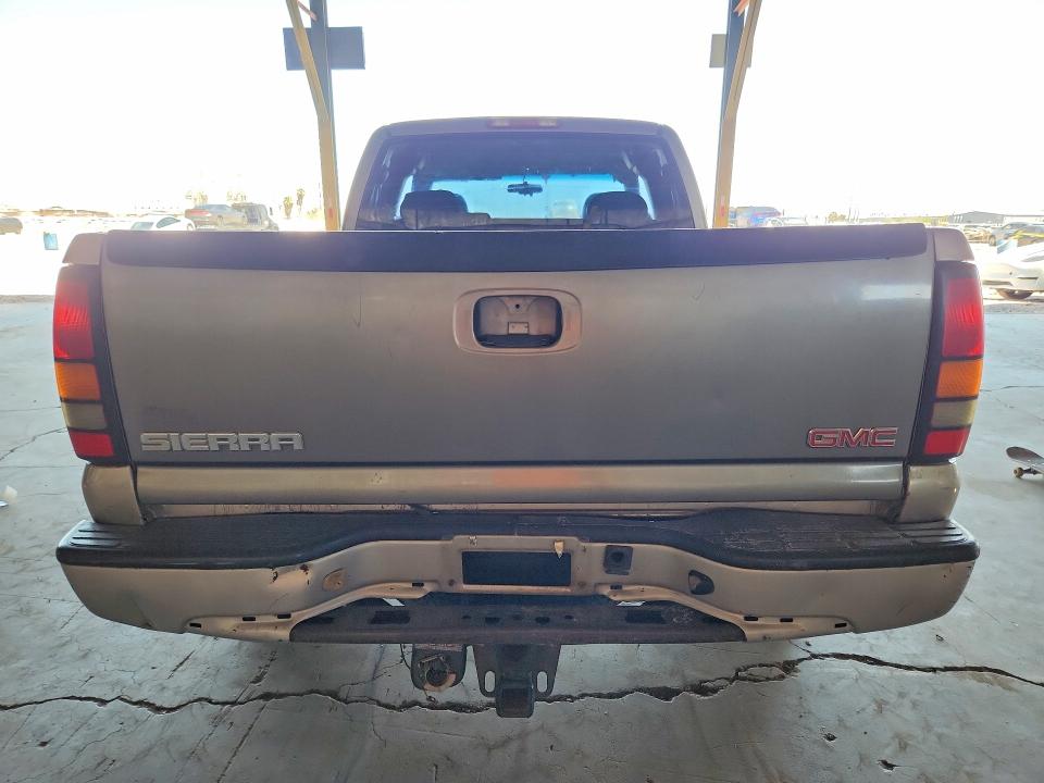 Photo 6 from auction – 2006 GMC NEW SIERRA with VIN 1GTEC19XX6Z263152