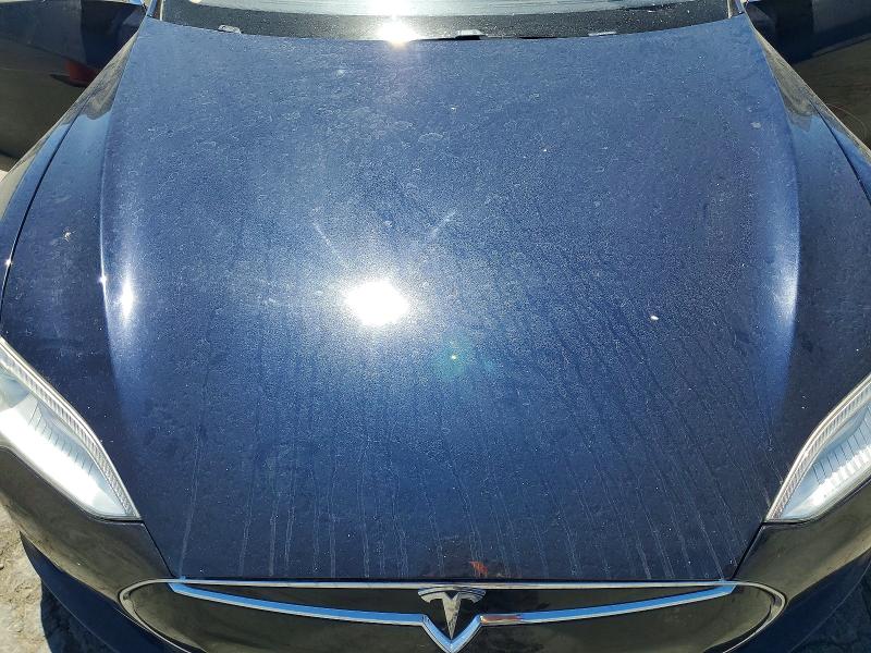 Photo 11 from auction – 2013 TESLA MODEL S with VIN 5YJSA1CP4DFP25743
