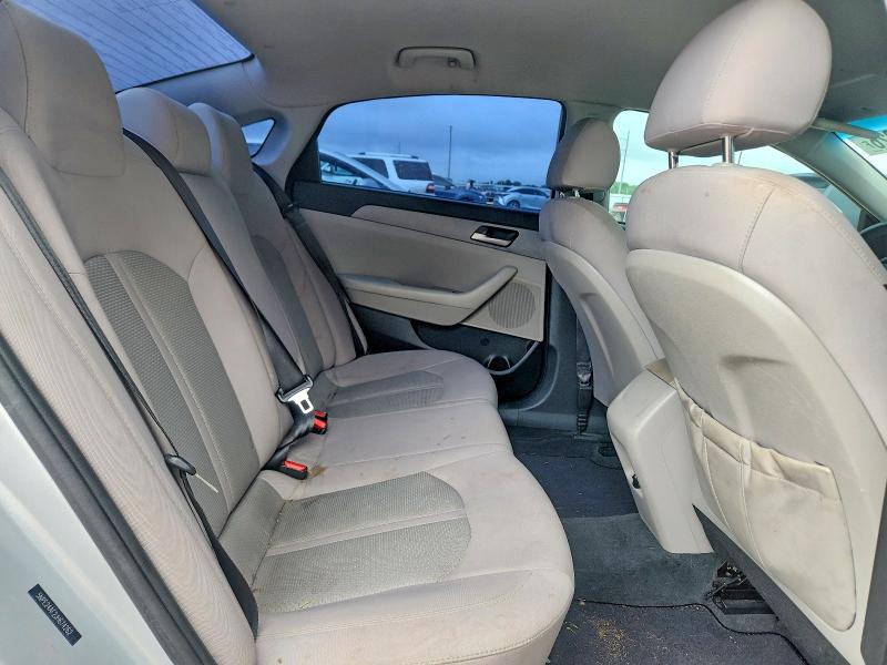Photo 10 from auction – 2018 HYUNDAI SONATA with VIN 5NPE24AF2JH674262