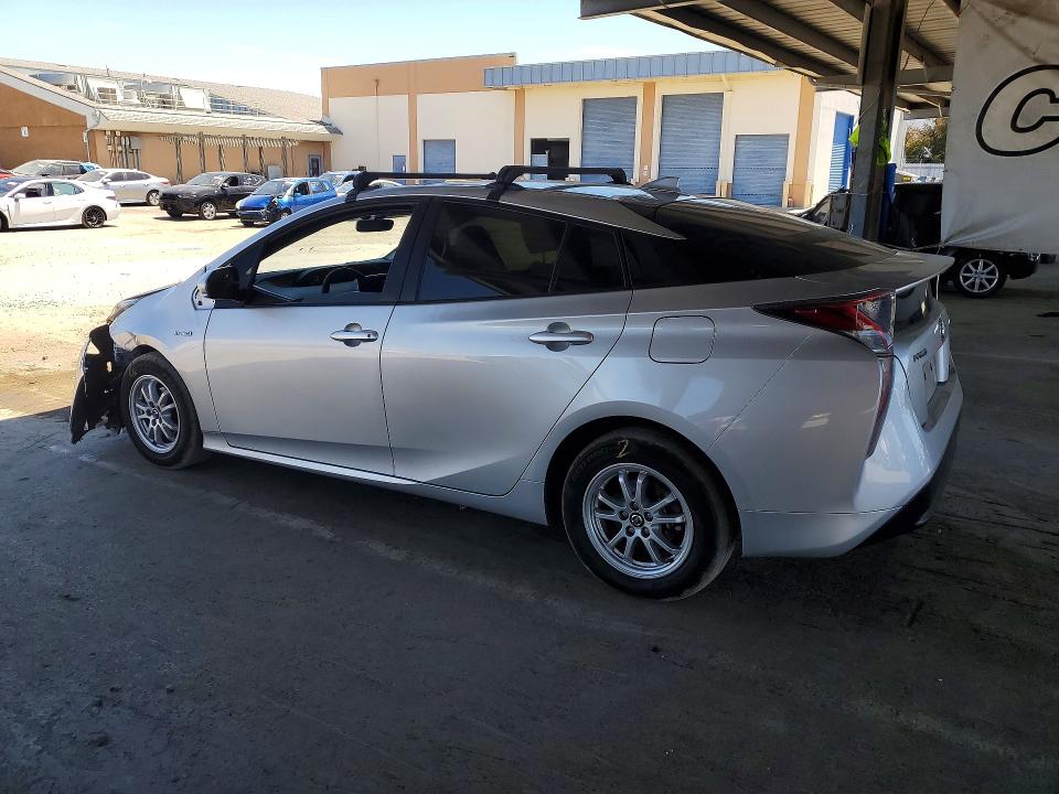 Photo 2 from auction – 2016 TOYOTA PRIUS with VIN JTDKARFU8G3524221