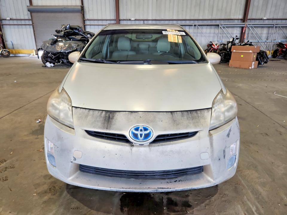 Photo 5 from auction – 2011 TOYOTA PRIUS with VIN JTDKN3DU3B0256693