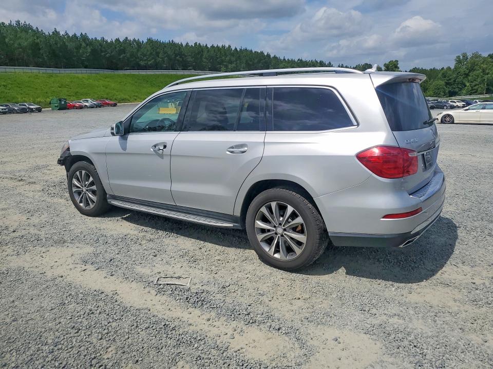 Photo 2 from auction – 2016 MERCEDES-BENZ GL with VIN 4JGDF6EE0GA694146