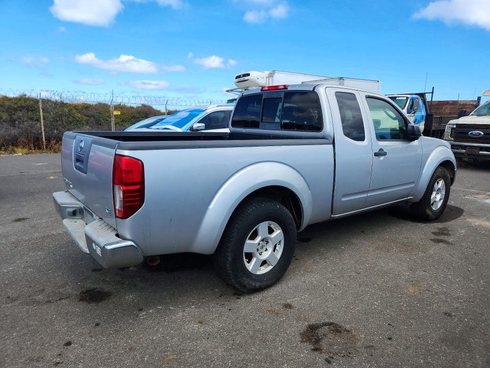 Photo 3 from auction – 2006 NISSAN FRONTIER with VIN 1N6AD06U36C431858
