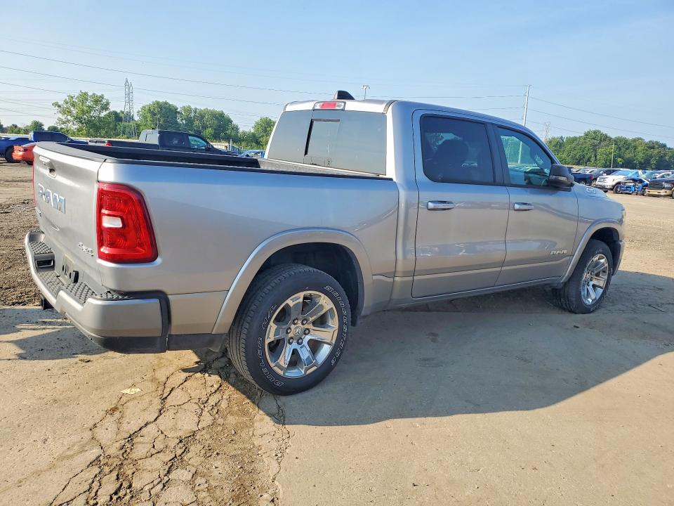 Zdjęcie 3 z aukcji – 2025 RAM 1500 z VIN 1C6RRFFG9SN540030