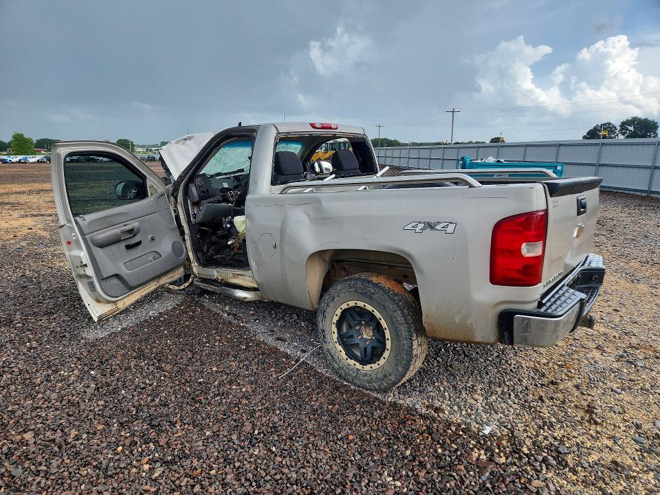 Photo 2 from auction – 2007 CHEVROLET SILVERADO with VIN 1GCEK14C67Z538363