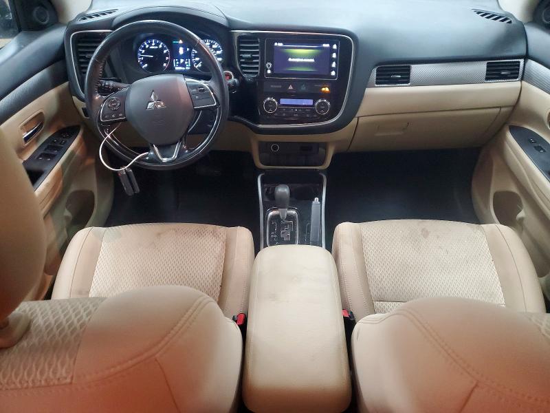 Photo 8 from auction – 2017 MITSUBISHI OUTLANDER with VIN JA4AD3A37HZ005491