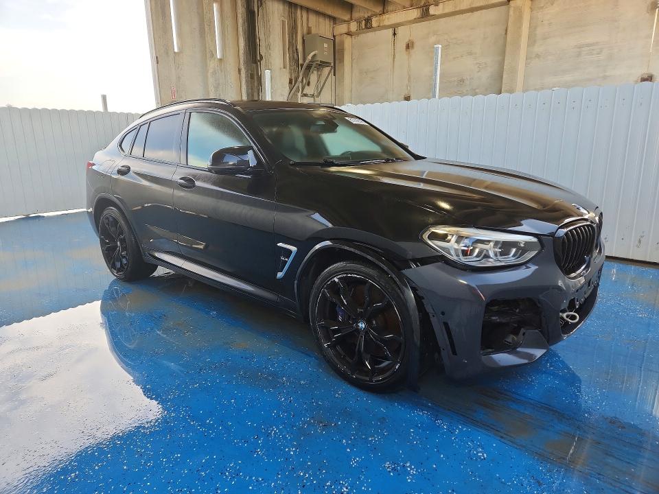 Photo 4 from auction – 2020 BMW X4 with VIN 5YMUJ0C00L9B77460