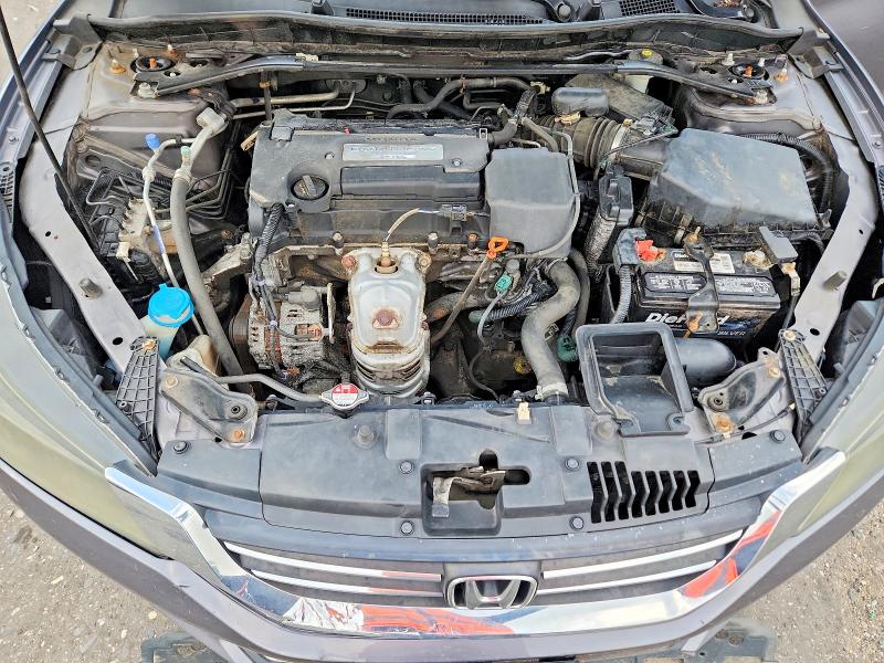 Photo 11 from auction – 2015 HONDA ACCORD with VIN 1HGCR2F79FA126235