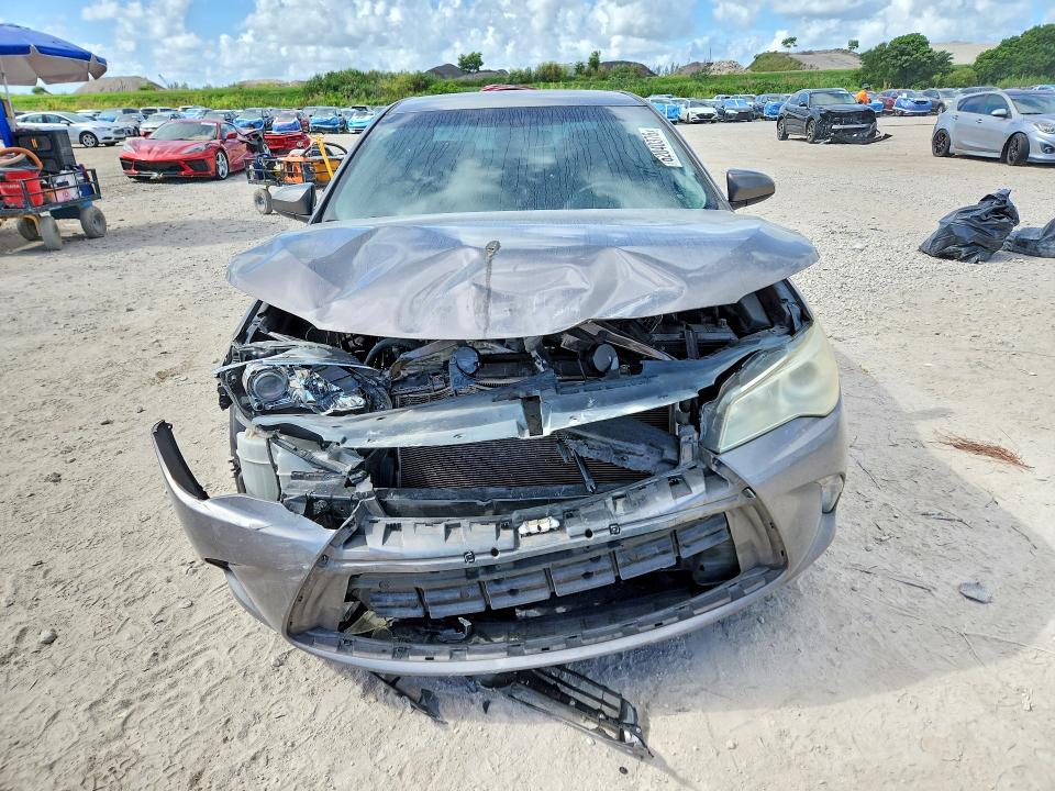 Photo 5 from auction – 2017 TOYOTA CAMRY with VIN 4T1BF1FK5HU281900