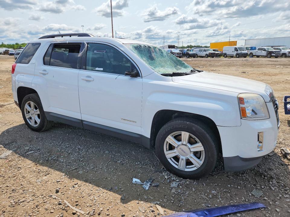 Photo 4 from auction – 2015 GMC TERRAIN with VIN 2GKFLRE34F6408806