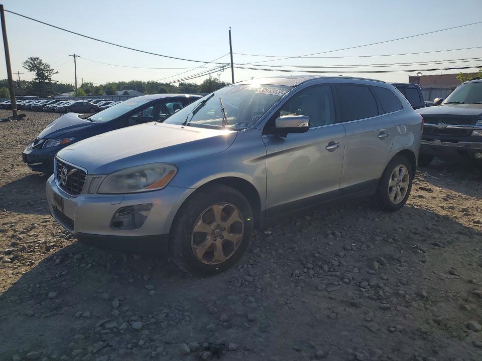 2013 VOLVO XC60 - Търг №60193336