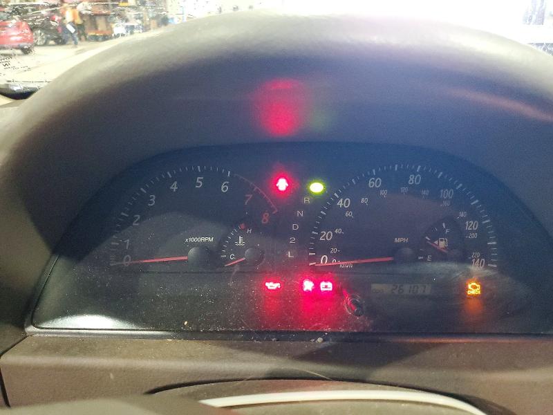 Photo 9 from auction – 2004 TOYOTA CAMRY with VIN 4T1BE32K94U855638