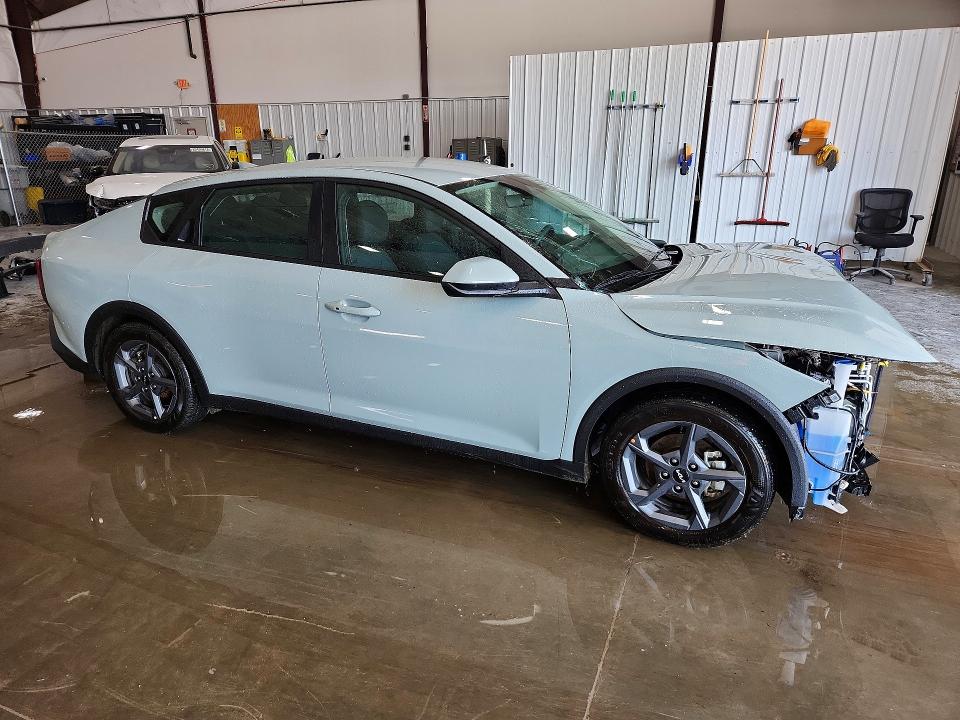 Photo 4 from auction – 2025 KIA K4 with VIN 3KPFT4DE1SE174507