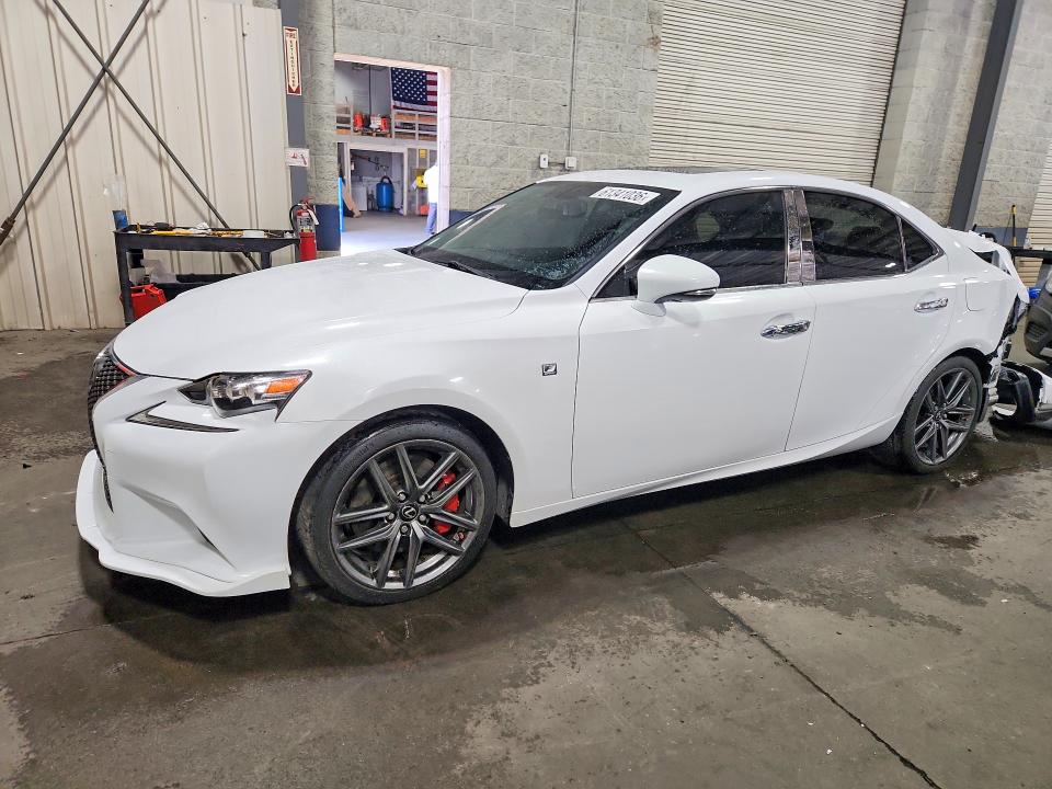 LEXUS IS 2015 with VIN JTHCE1D25F5009254 - Photo from auction