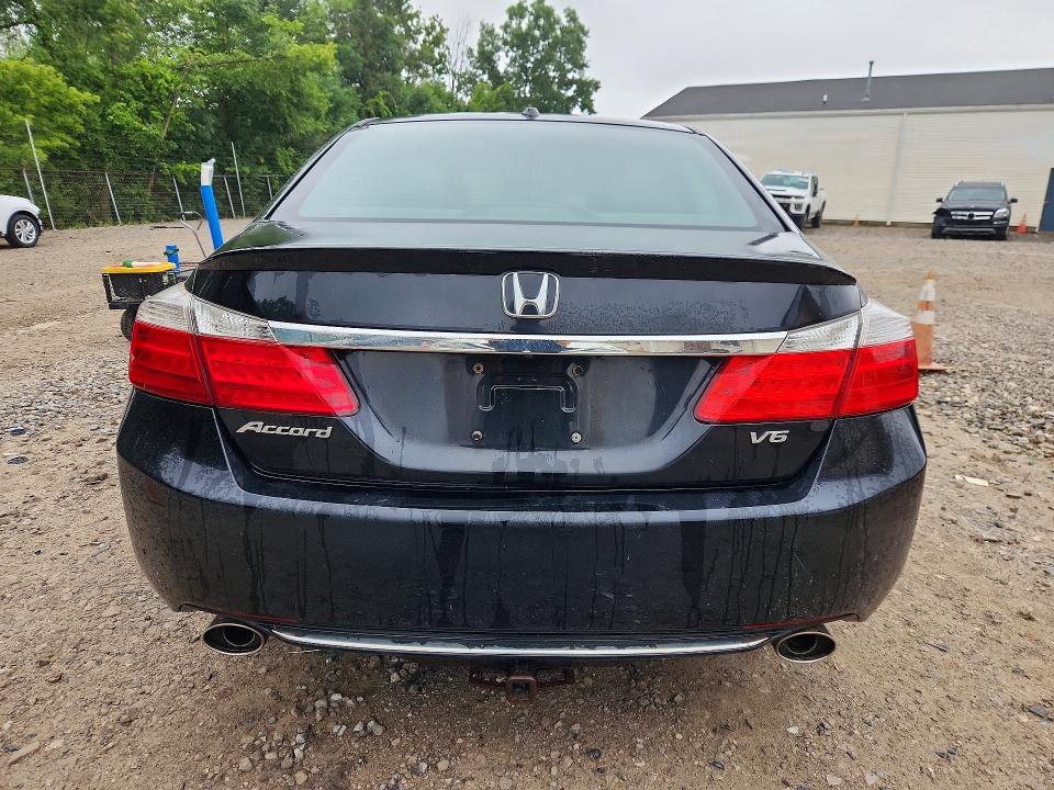 Photo 6 from auction – 2013 HONDA ACCORD with VIN 1HGCR3F8XDA013969