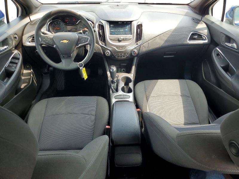 Photo 8 from auction – 2018 CHEVROLET CRUZE with VIN 1G1BE5SM9J7200433