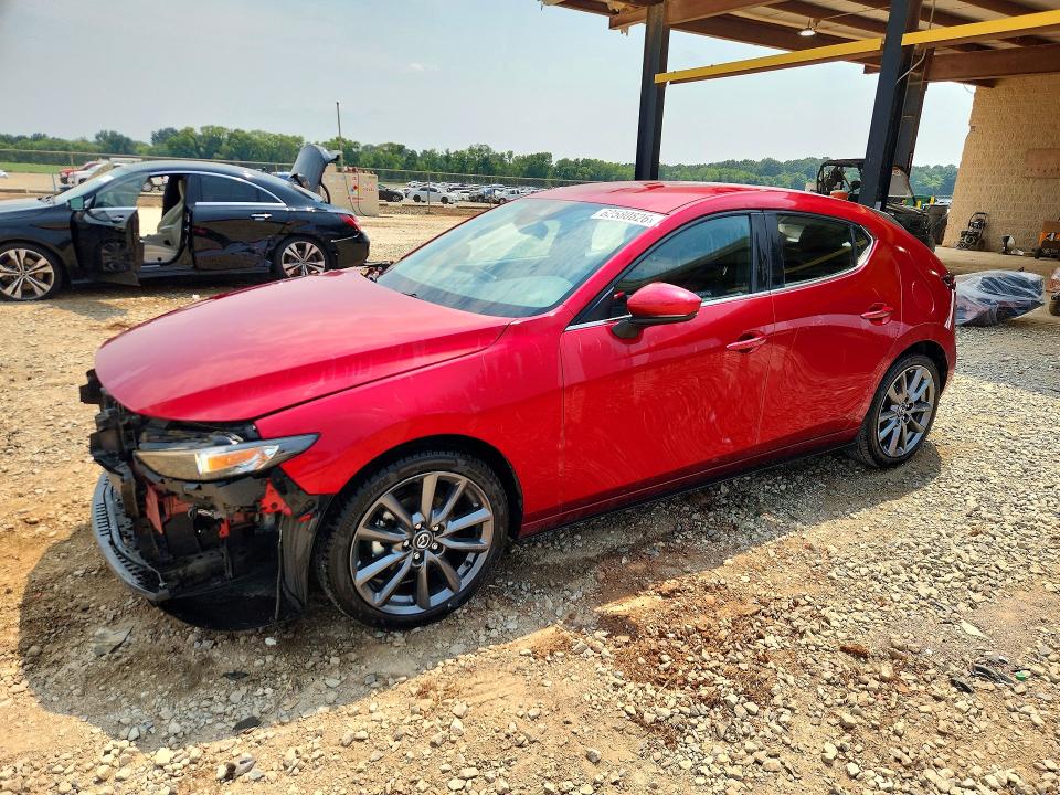 MAZDA 3 2020 with VIN JM1BPALM4L1161653 - Photo from auction