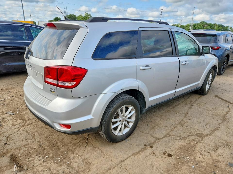 Photo 3 from auction – 2014 DODGE JOURNEY with VIN 3C4PDCBGXET118632
