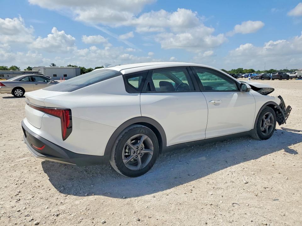 Photo 3 from auction – 2025 KIA K4 with VIN 3KPFT4DE4SE115886