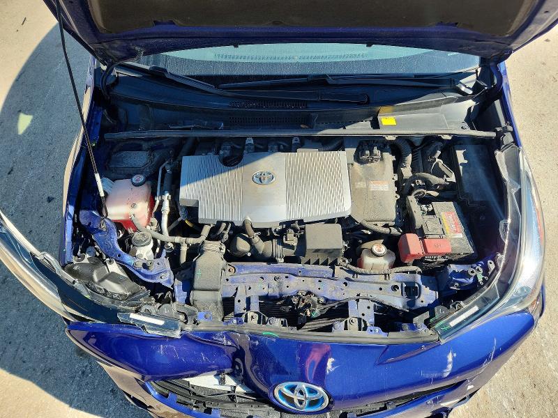 Photo 11 from auction – 2016 TOYOTA PRIUS with VIN JTDKBRFUXG3527893