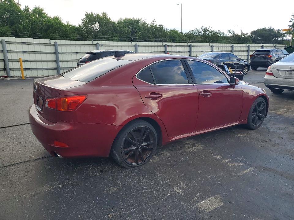 Photo 3 from auction – 2010 LEXUS IS with VIN JTHBF5C25A5108764