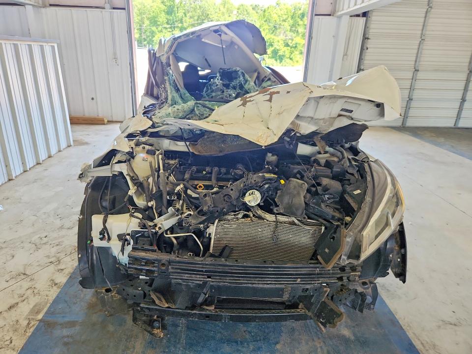 Photo 5 from auction – 2023 NISSAN KICKS with VIN 3N1CP5CV0PL551204