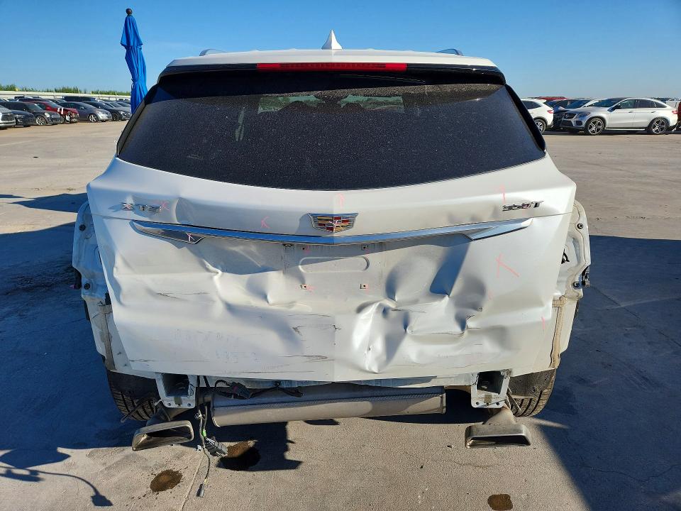 Photo 6 from auction – 2021 CADILLAC XT5 with VIN 1GYKNAR41MZ107964