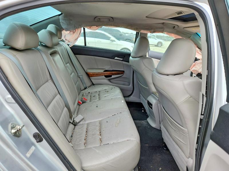 Photo 10 from auction – 2012 HONDA ACCORD with VIN 1HGCP3F80CA028324