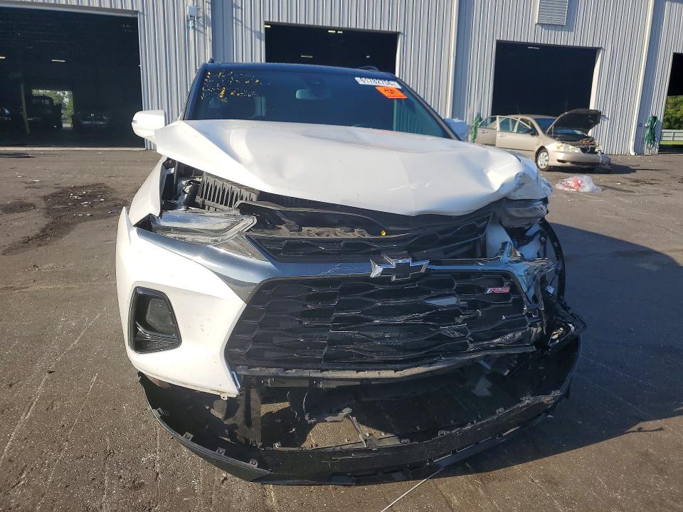 Photo 5 from auction – 2022 CHEVROLET BLAZER with VIN 3GNKBERS1NS185140
