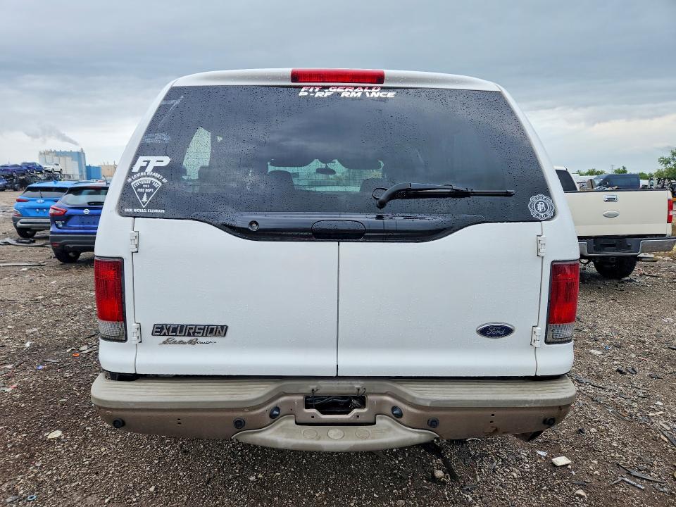 Photo 6 from auction – 2005 FORD EXCURSION with VIN 1FMNU44L55ED24086