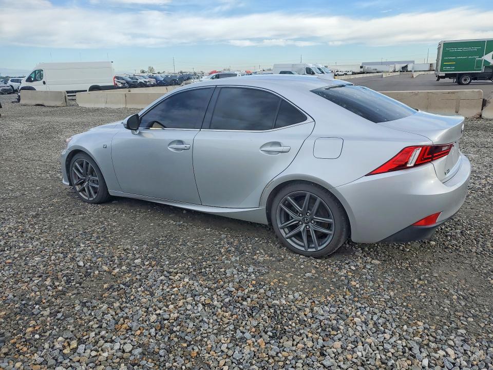 Photo 2 from auction – 2015 LEXUS IS with VIN JTHBE1D22F5017386