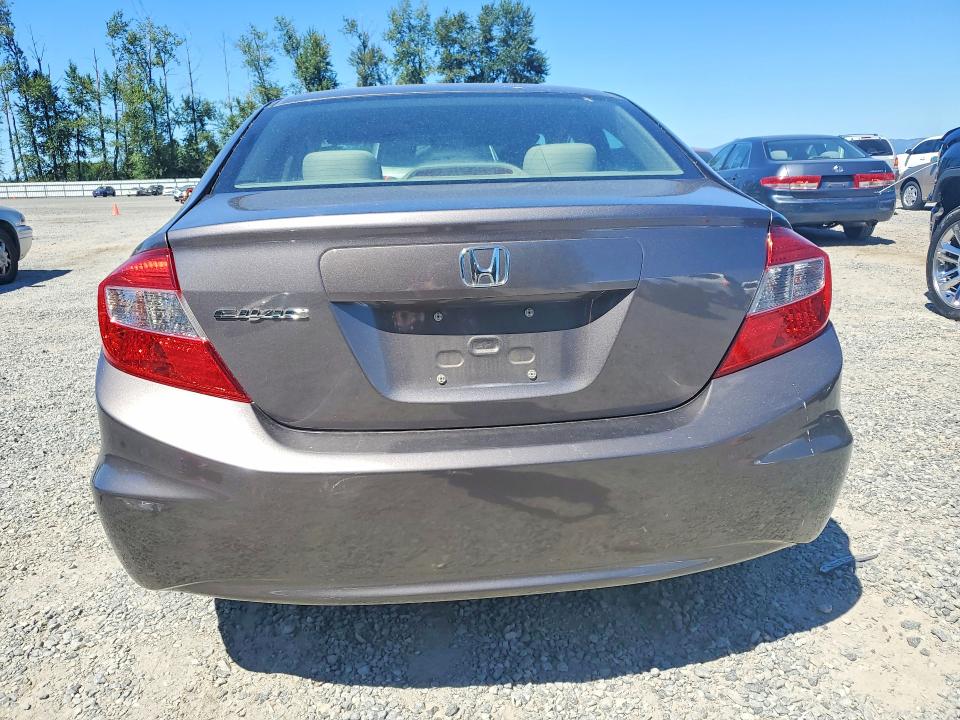 Photo 6 from auction – 2012 HONDA CIVIC with VIN 19XFB2F58CE372944