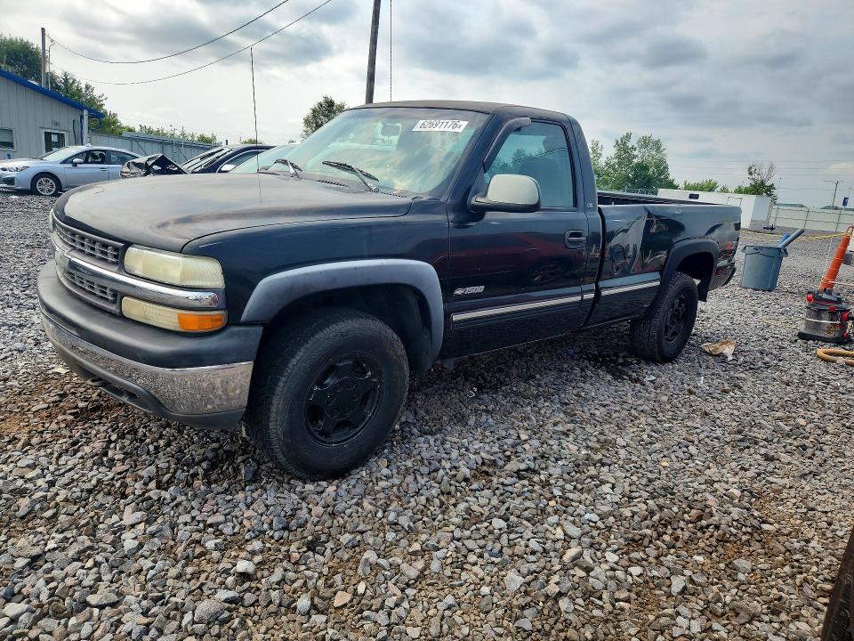 2000 CHEVROLET SILVERADO - Търг №62691176
