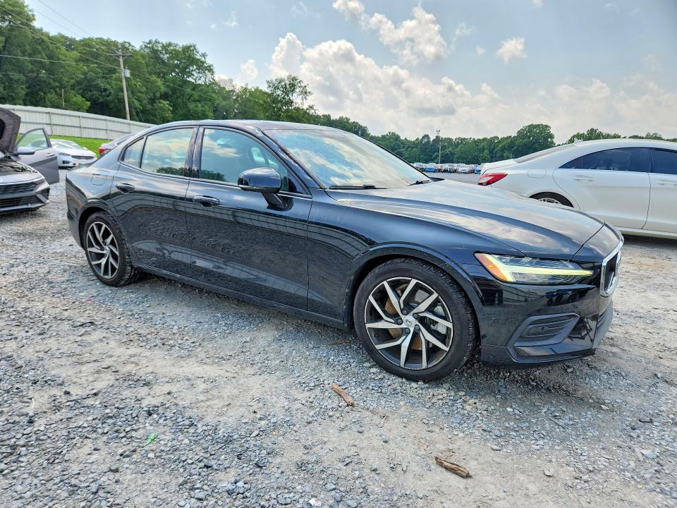 Photo 4 from auction – 2019 VOLVO S60 with VIN 7JRA22TK5KG016746