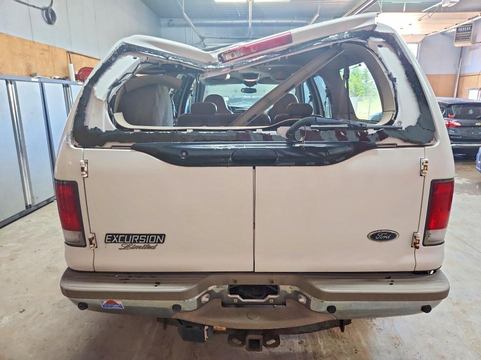 Photo 6 from auction – 2001 FORD EXCURSION with VIN 1FMNU43S41EA39687