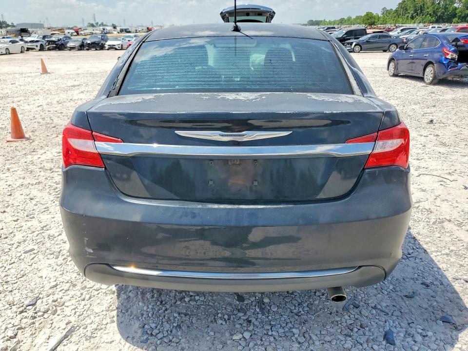 Photo 6 from auction – 2012 CHRYSLER 200 with VIN 1C3CCBBB7CN300709