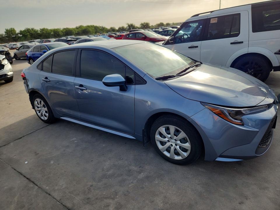 Photo 4 from auction – 2021 TOYOTA COROLLA with VIN JTDEPMAE5MJ127054