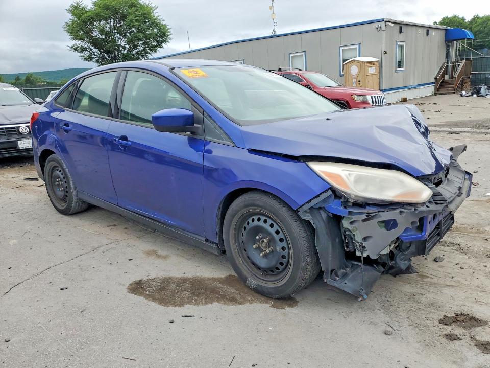 Photo 4 from auction – 2012 FORD FOCUS with VIN 1FAHP3F27CL426303