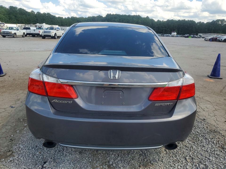 Photo 6 from auction – 2015 HONDA ACCORD with VIN 1HGCR2F57FA014189