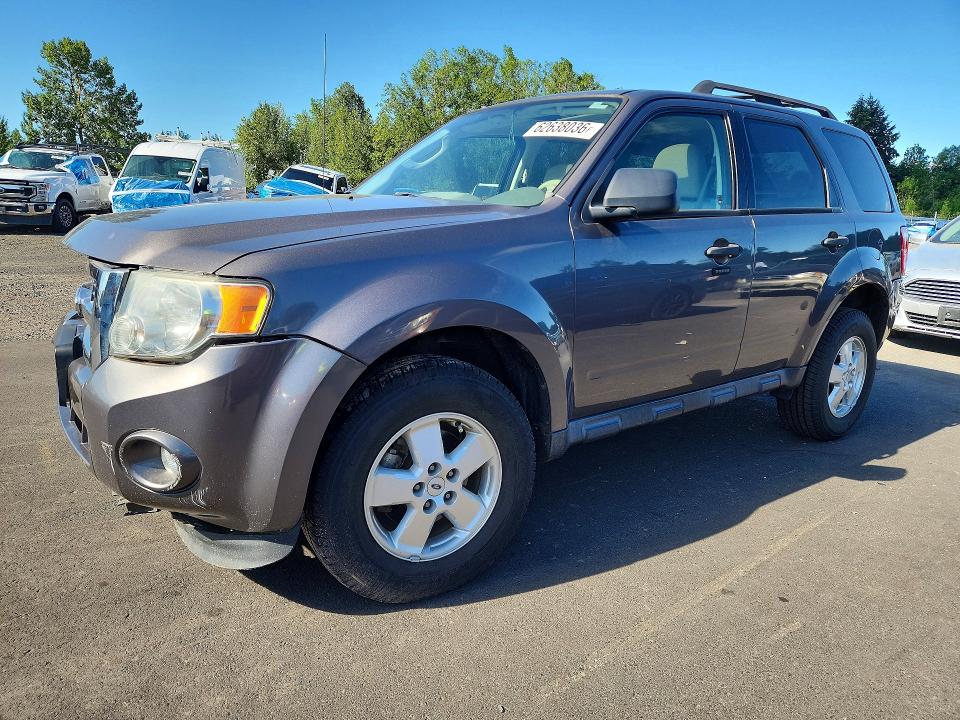 FORD ESCAPE 2011 with VIN 1FMCU9DG9BKB72799 - Photo from auction