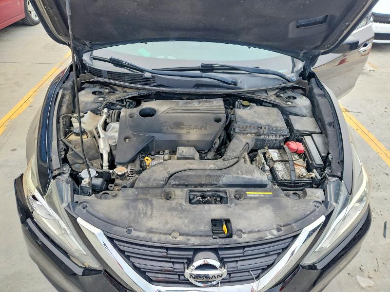 Photo 11 from auction – 2018 NISSAN ALTIMA with VIN 1N4AL3AP1JC240060