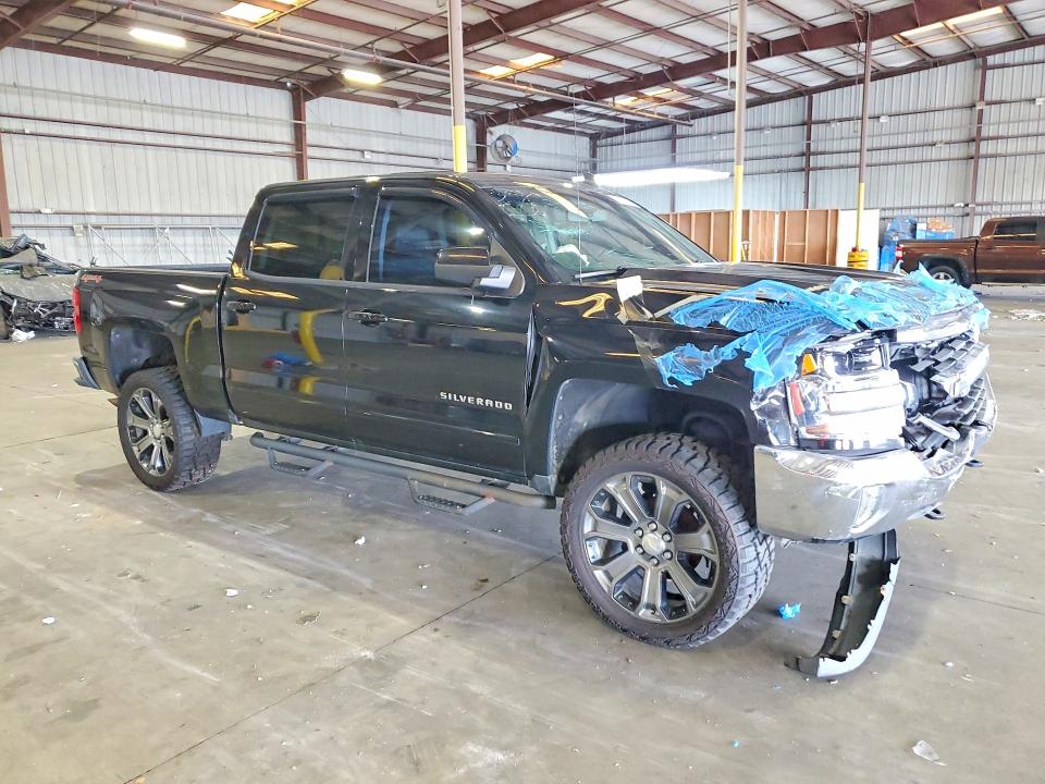 Photo 4 from auction – 2016 CHEVROLET SILVERADO with VIN 3GCUKREC3GG127334
