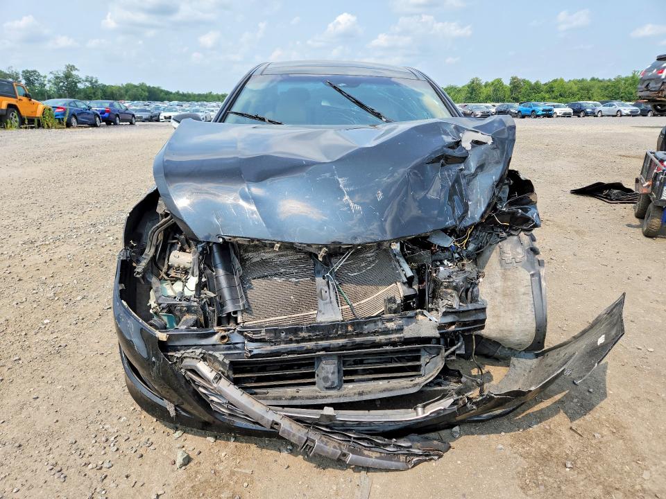 Foto 5 de la subasta – 2013 HYUNDAI SONATA con VIN KMHEC4A46DA051357