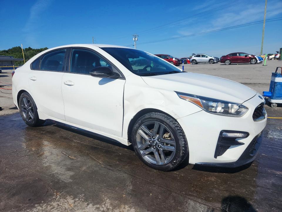 Photo 4 from auction – 2021 KIA FORTE with VIN 3KPF34AD1ME388184