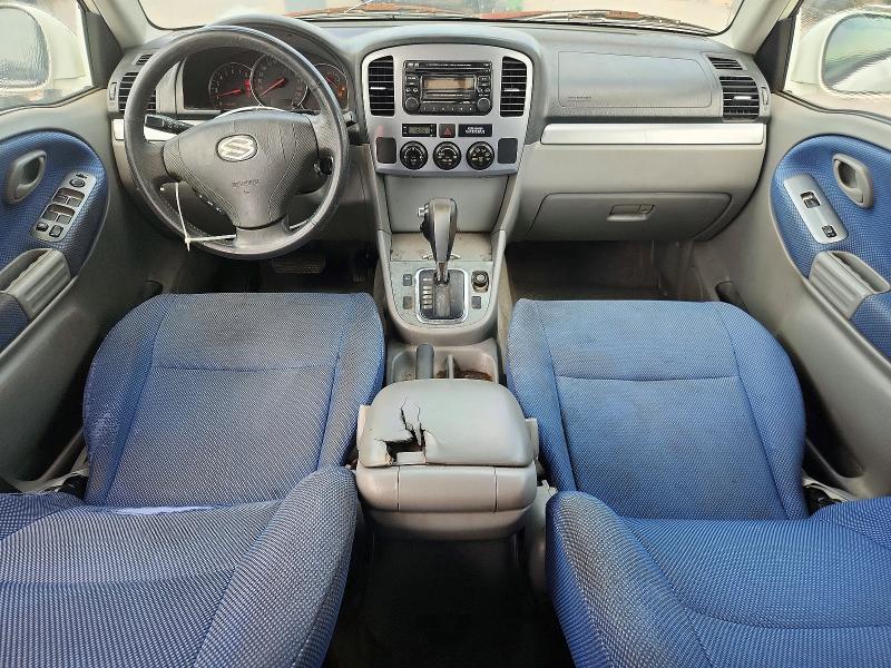 Photo 8 from auction – 2004 SUZUKI GRAND VITARA with VIN JS3TE62V244101079