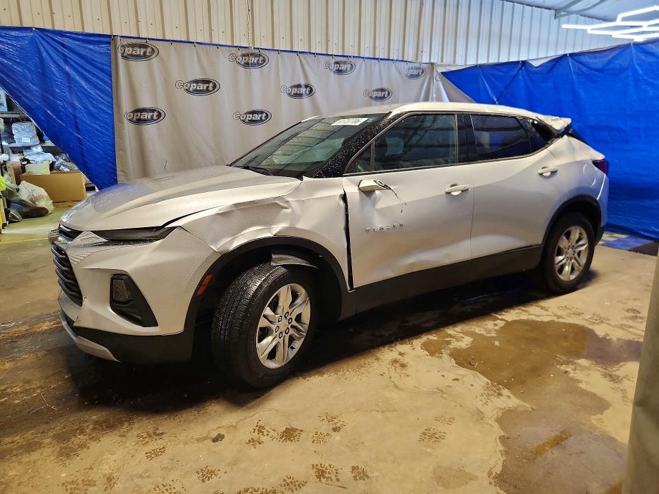 CHEVROLET BLAZER 2021 with VIN 3GNKBCRS7MS538080 - Photo from auction