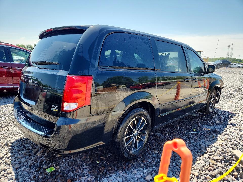 Photo 3 from auction – 2017 DODGE GRAND CARAVAN with VIN 2C4RDGEG1HR782840