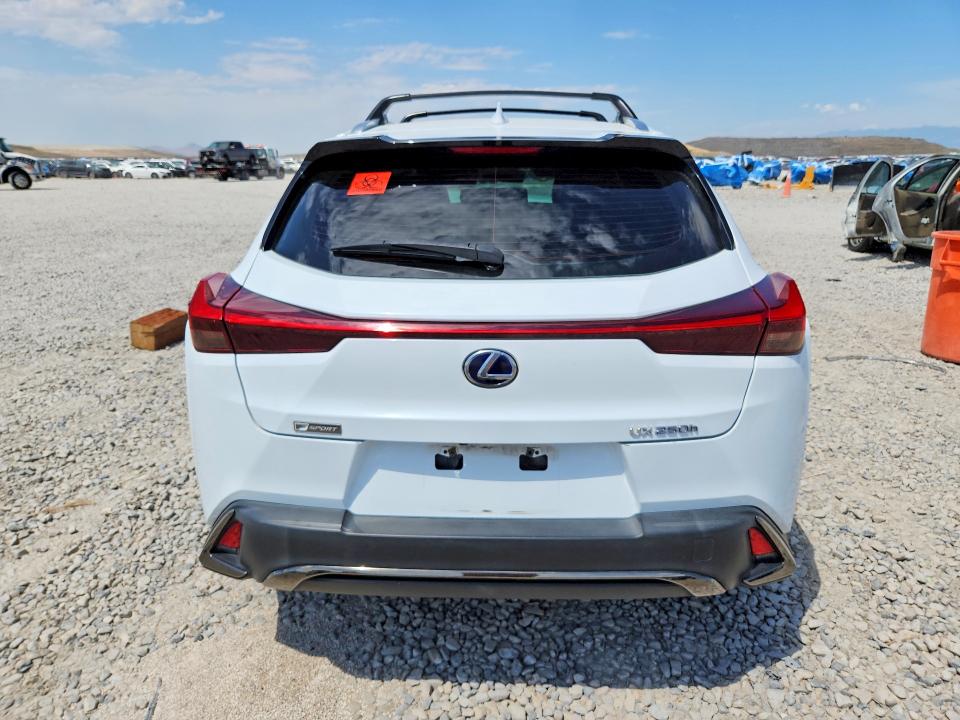 Zdjęcie 6 z aukcji – 2019 LEXUS UX z VIN JTHU9JBH6K2014992