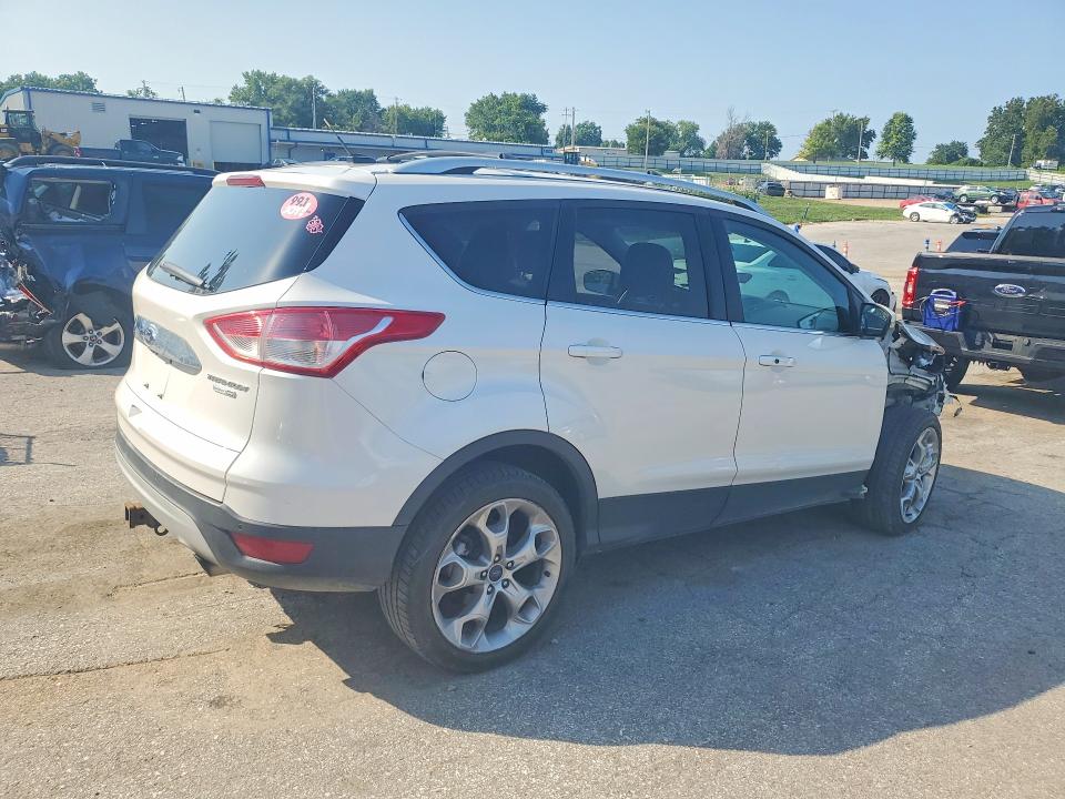 Photo 3 from auction – 2015 FORD ESCAPE with VIN 1FMCU9J91FUB72330